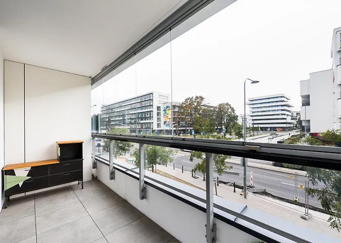 Zoliborz Lemon By Bookinghost * Warszawa